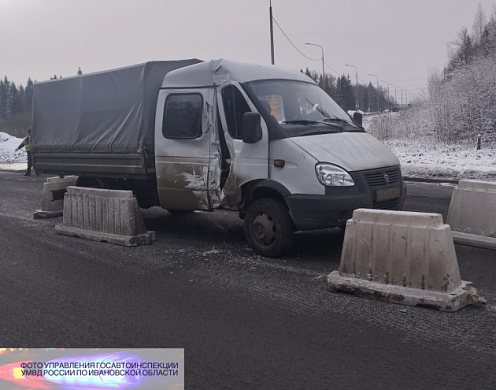 В Шуйском районе в рейсовый автобус врезалась «Газель»